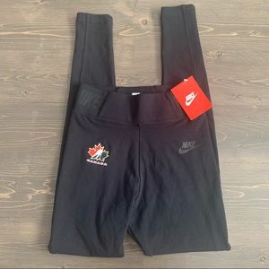 Nike Team Canada Black Women’s Leggings